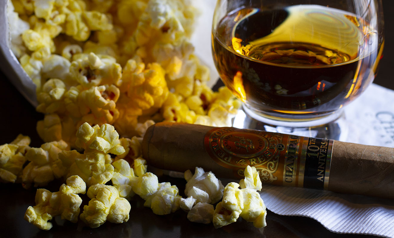chal_drink_popcorn Popcorn, drink, and cigar
